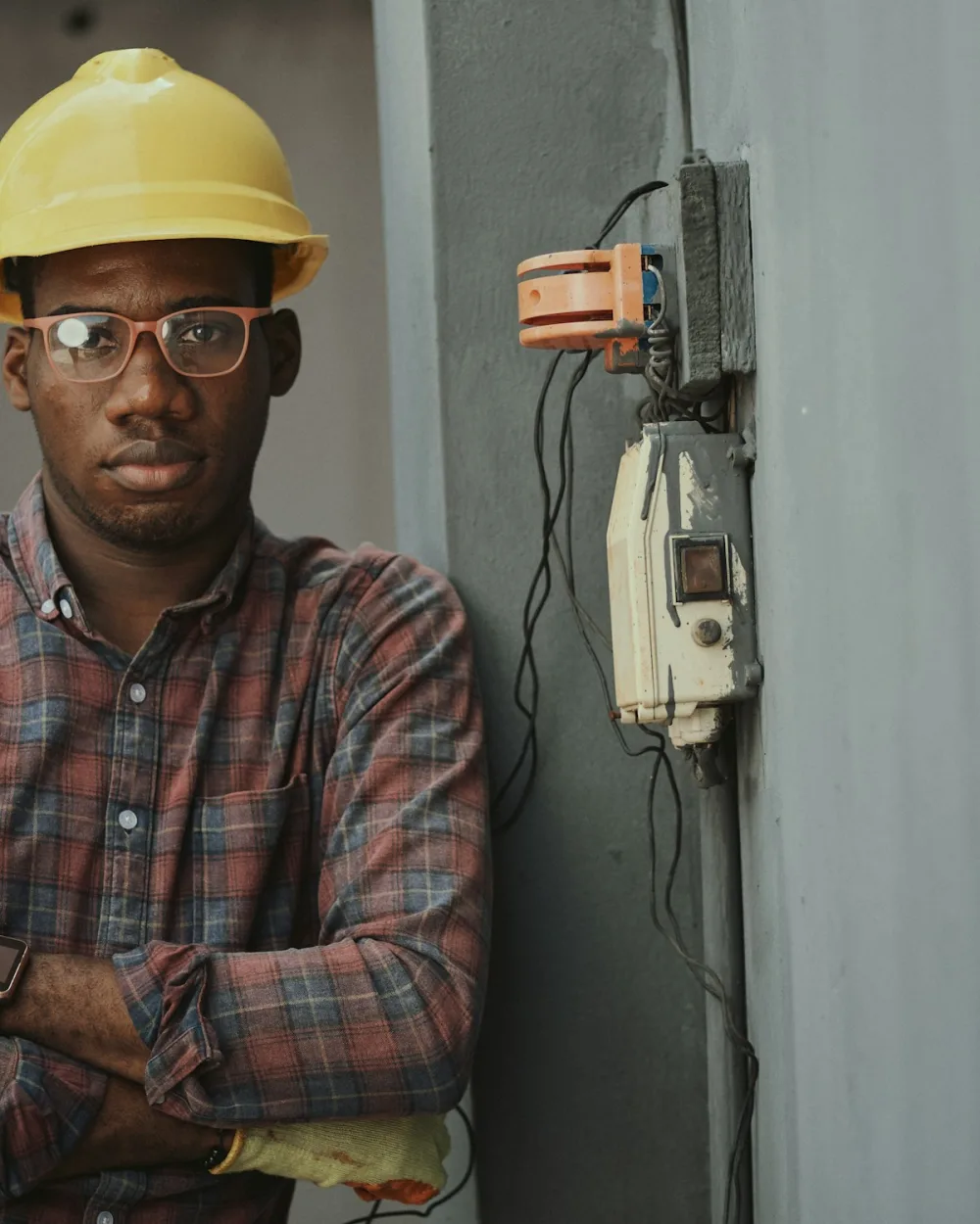 HVAC technician on a Tampa Bay residential cooling call